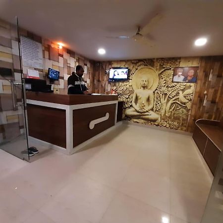 Hotel Vashishta Inn Paderu Zewnętrze zdjęcie